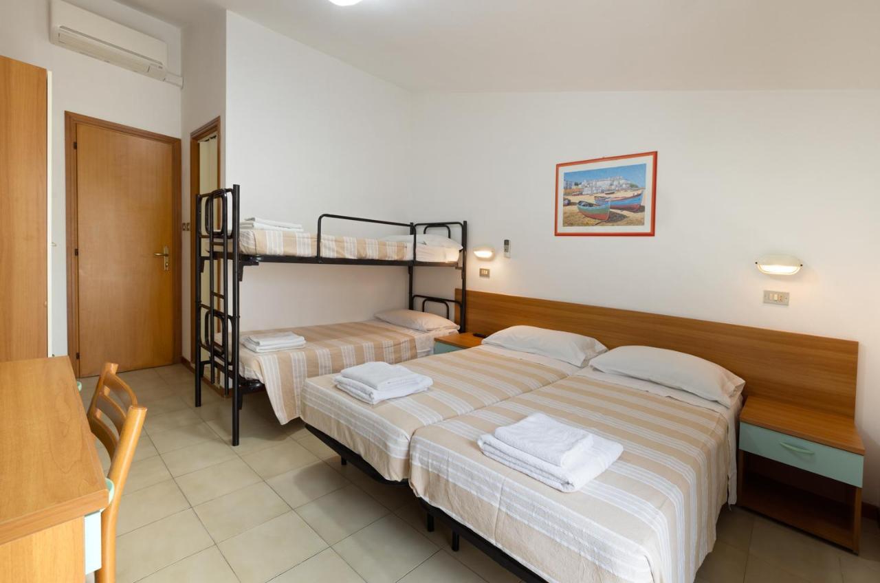 Hotel Giordo Rimini Exterior photo